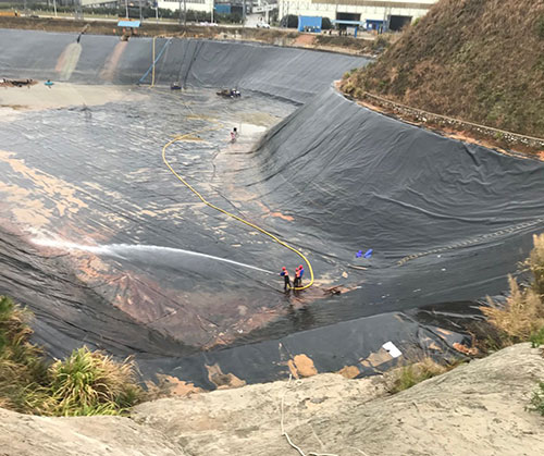 北安废水池清理